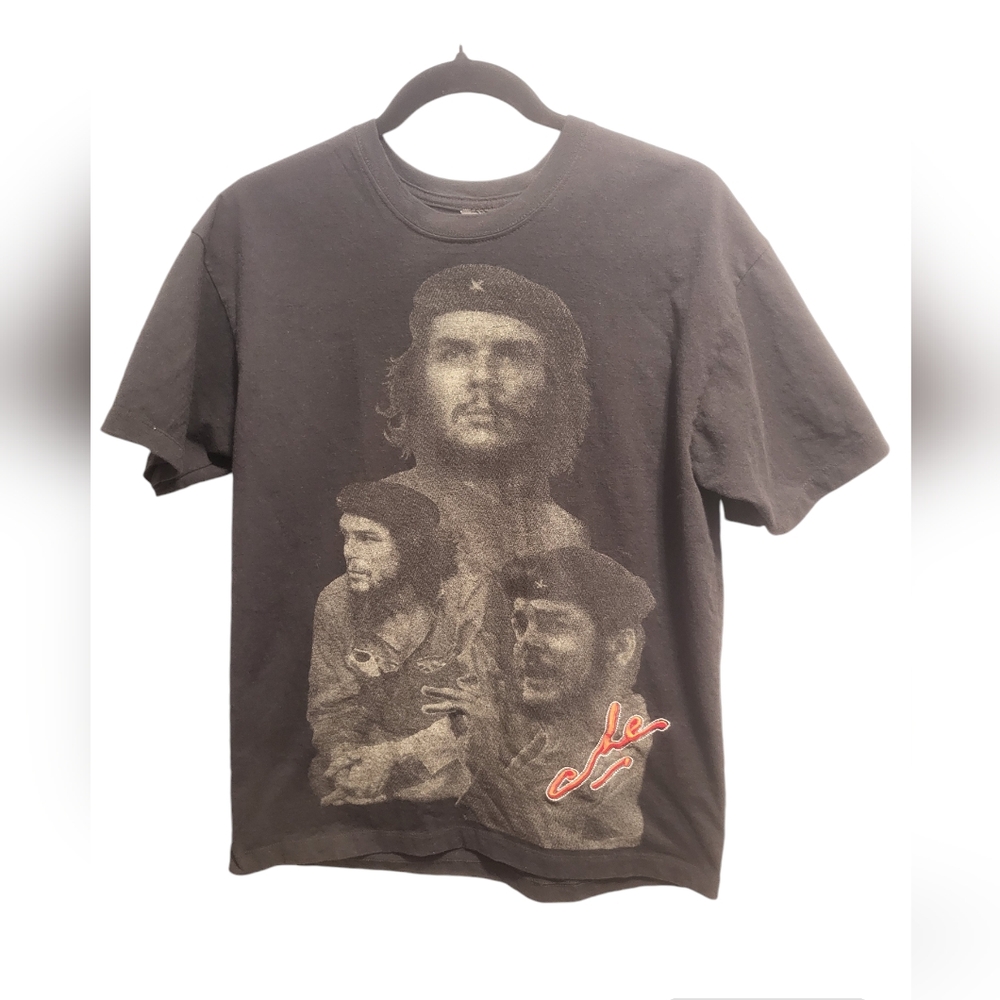 Che Guevara- Men T-shirt- Size L